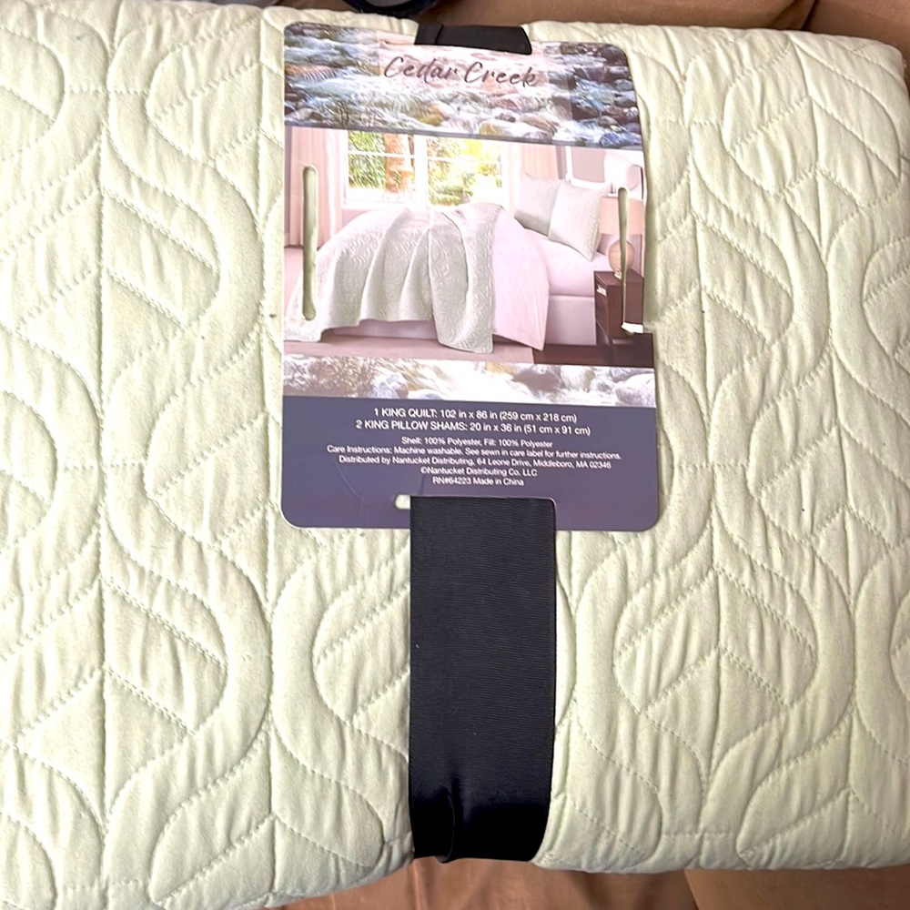 Brand, new quilts, size king